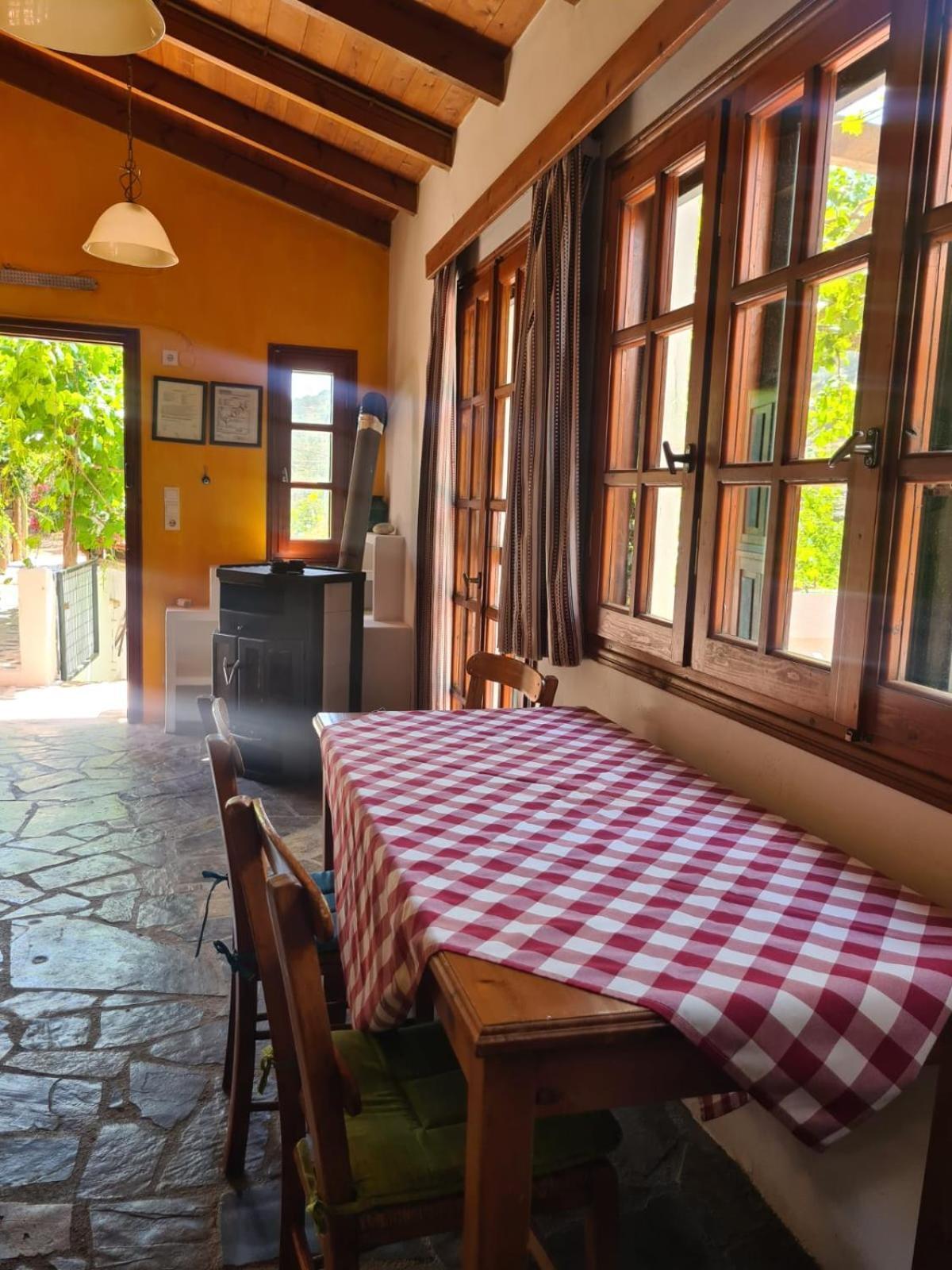 Vila Spitia Anoi Palaiochora Exteriér fotografie